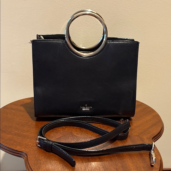 Kate Spade satchel Crossbody bag leather black goldtone round ring handles EUC - Picture 3 of 17